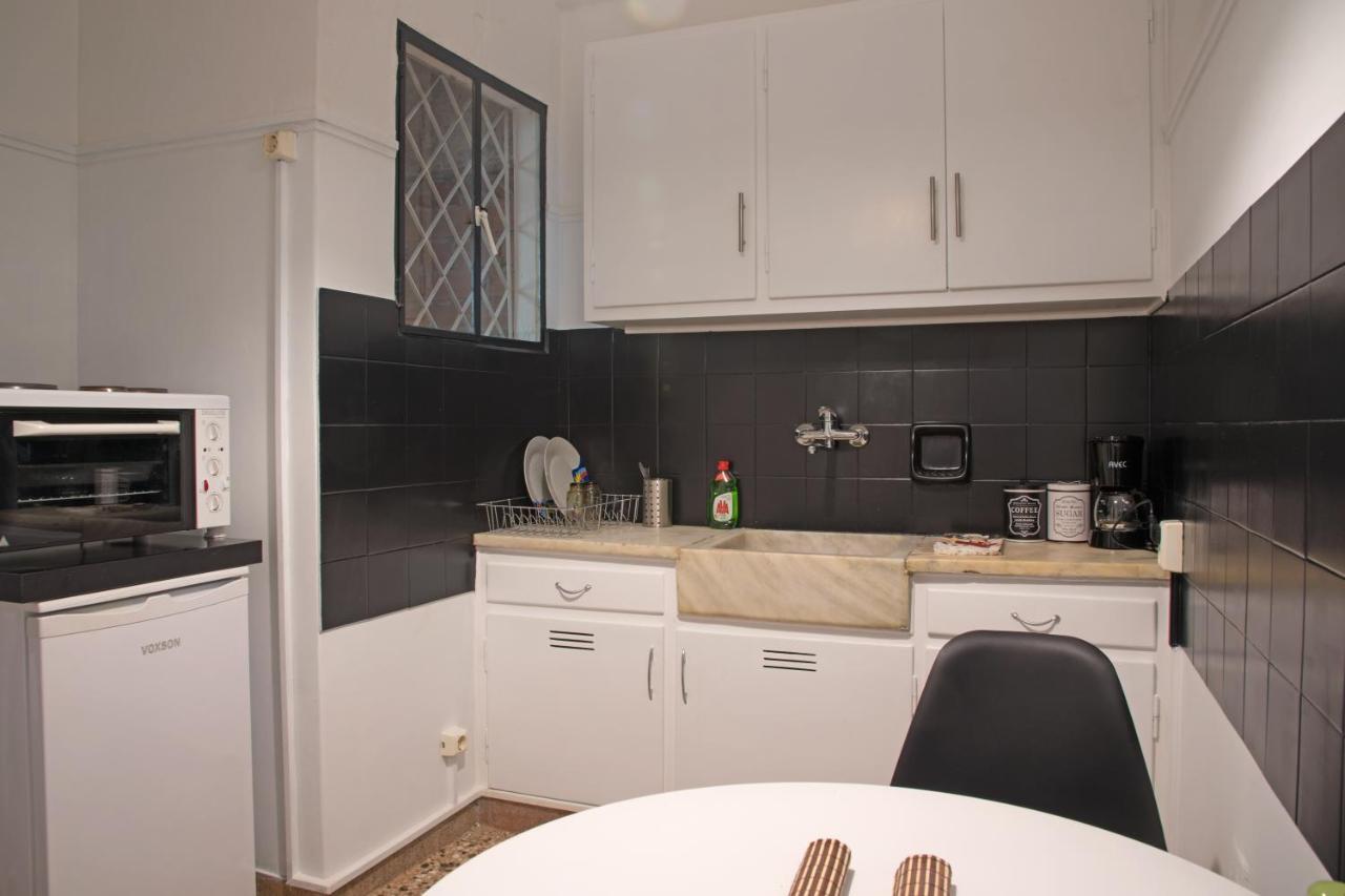 Messolonghi Square Apartment Athene Buitenkant foto