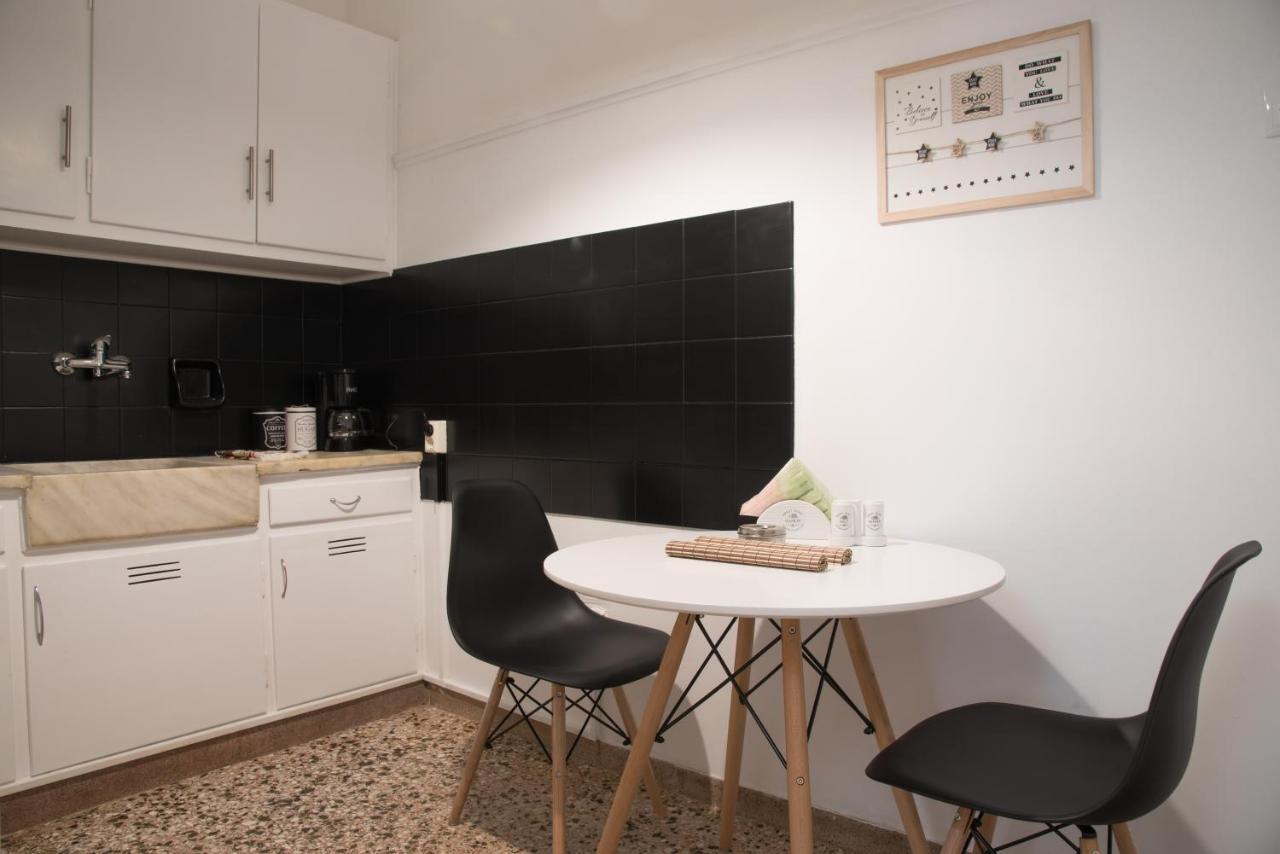Messolonghi Square Apartment Athene Buitenkant foto